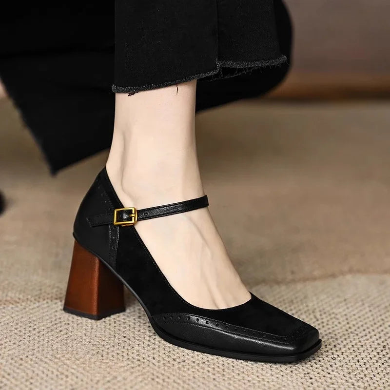 Roxanne - Classic Pumps