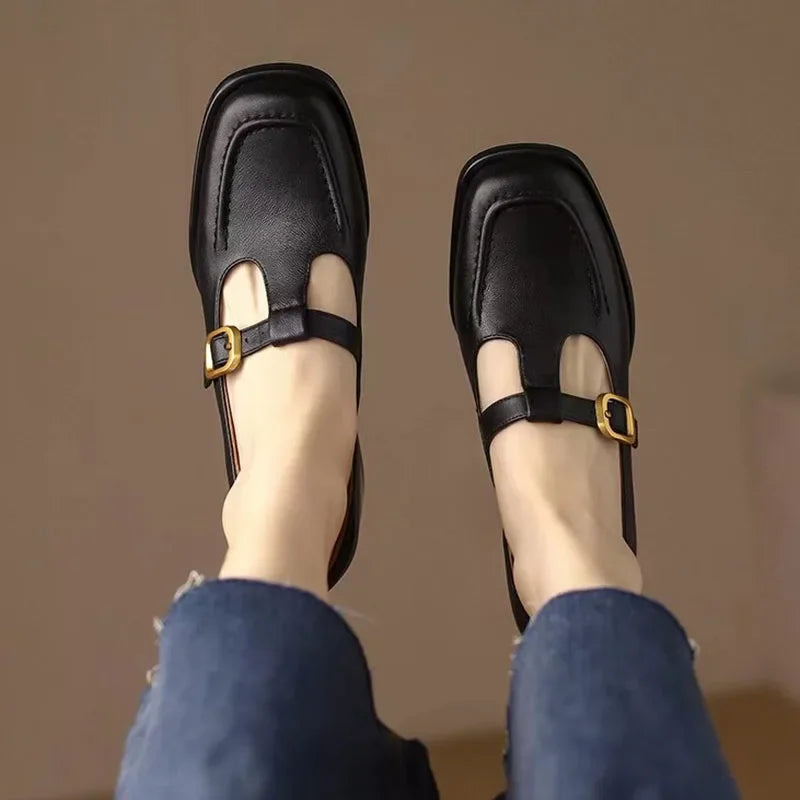 Louise - Vintage-Inspired T-Strap Shoes