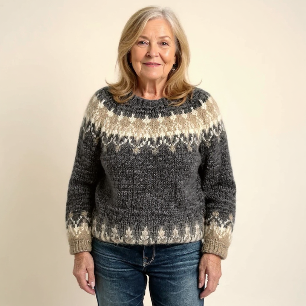 Noelle - Chunky Vintage Sweater with Cream Yoke
