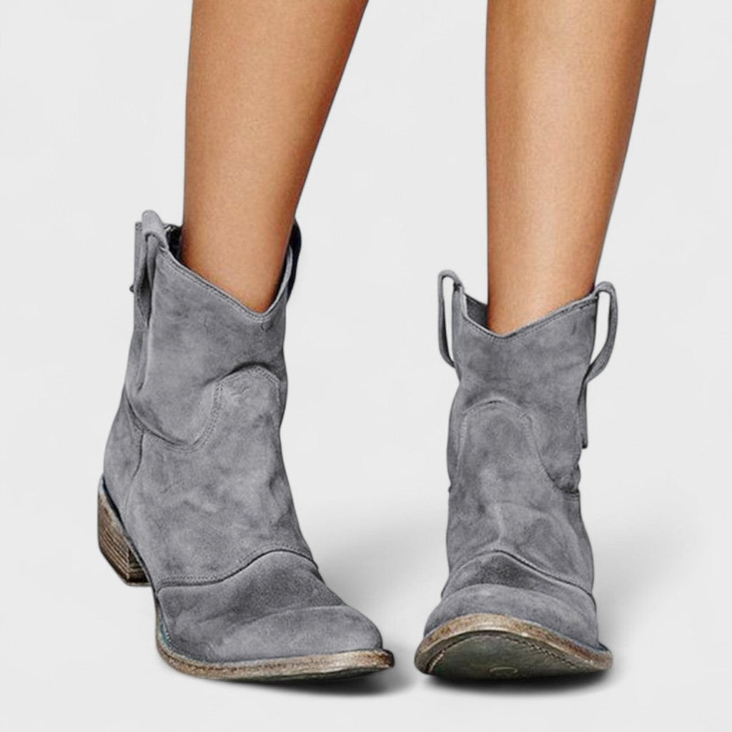 Charlotte - Timeless Western Ankle Boots