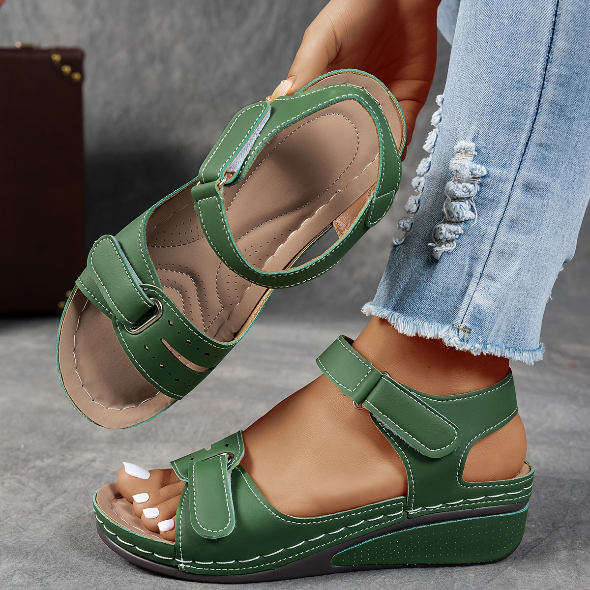 Madison - Fashionable Orthopaedic Sandals