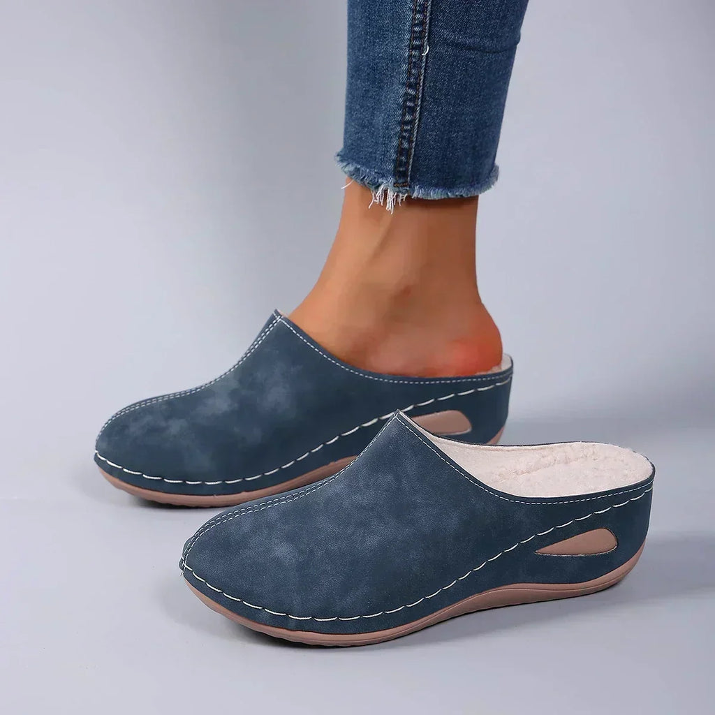 Manon - Orthopaedic Slippers
