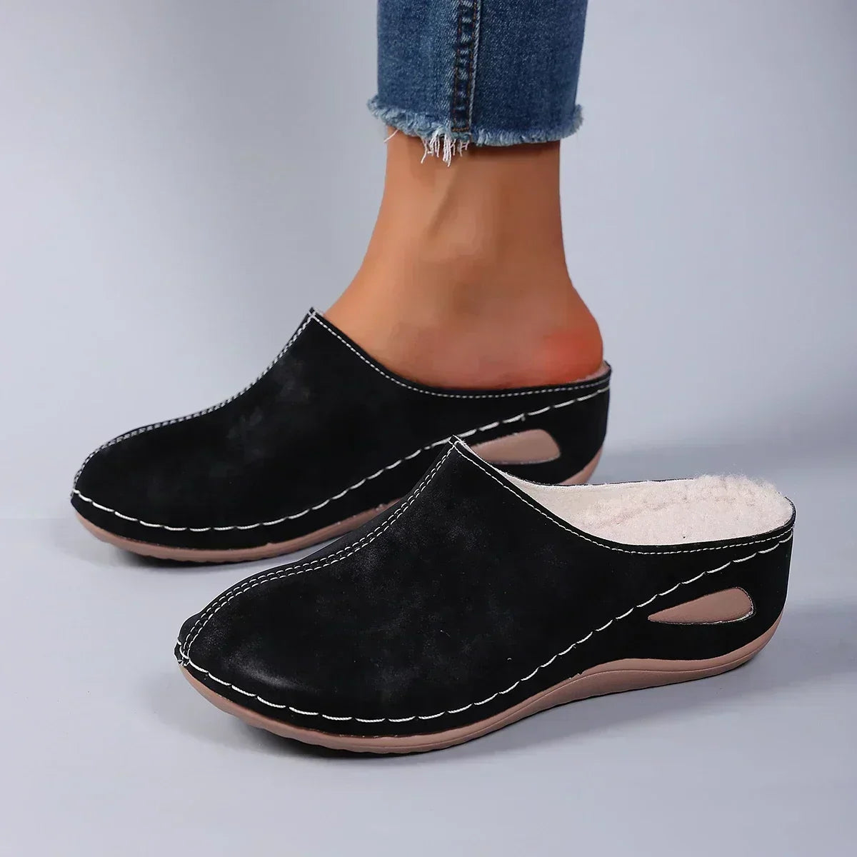 Averia - Orthopaedic Slip-Ons