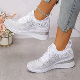 Bonnie - Orthopaedic Trainers