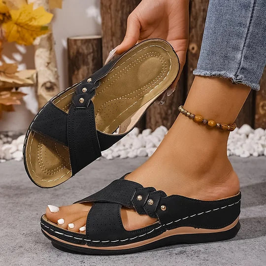 Wilma - Orthopaedic Sandals