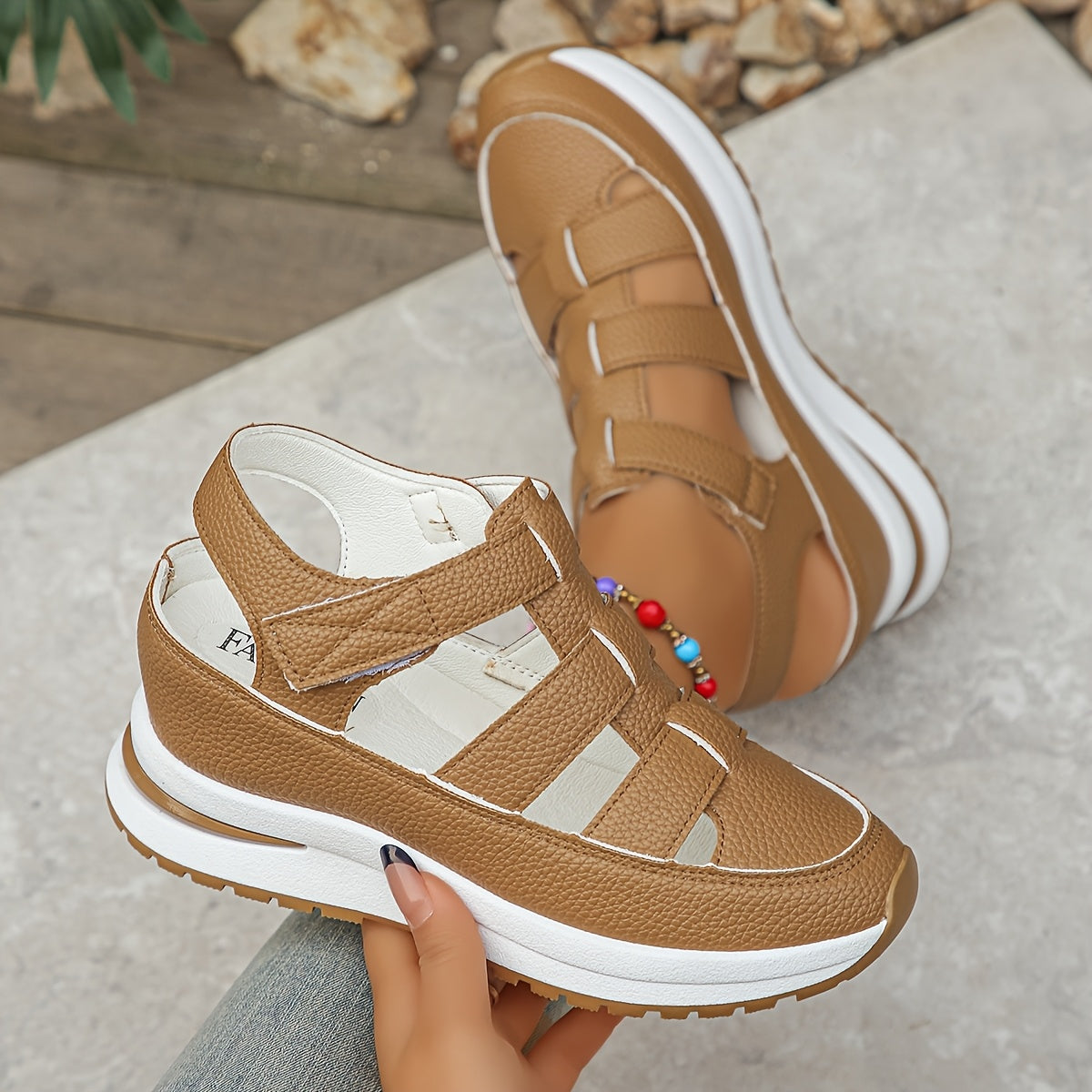 Karla - Orthopaedic Platform Sandals