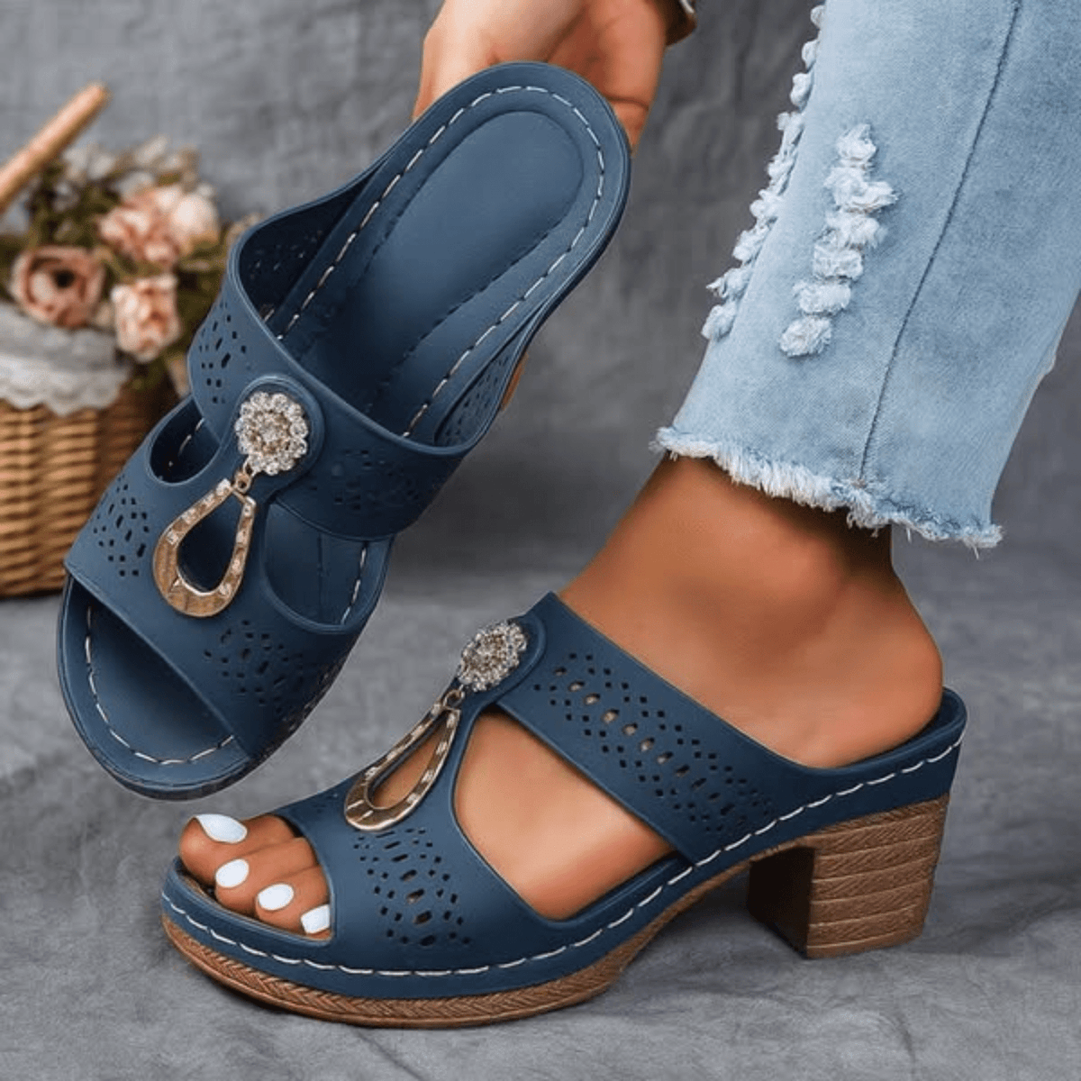Diane - Chic Orthopaedic Sandals