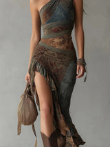 María - Asymmetrical long dress with ethnic print and side slit