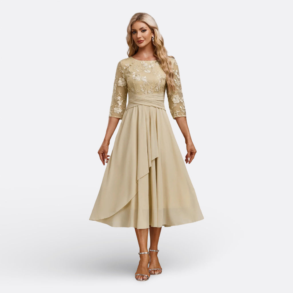 Madison - Lace Dress with Short Sleeves