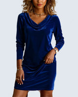 Serena - Loose Fitting Velvet Dress