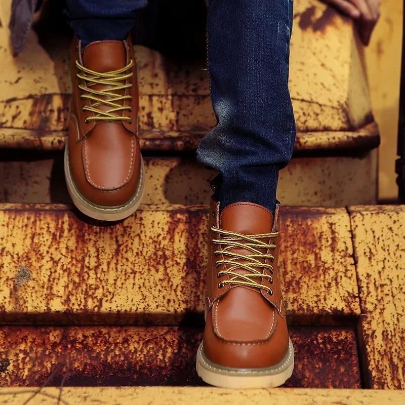 Benjamin - Heritage Lace-Up Boots