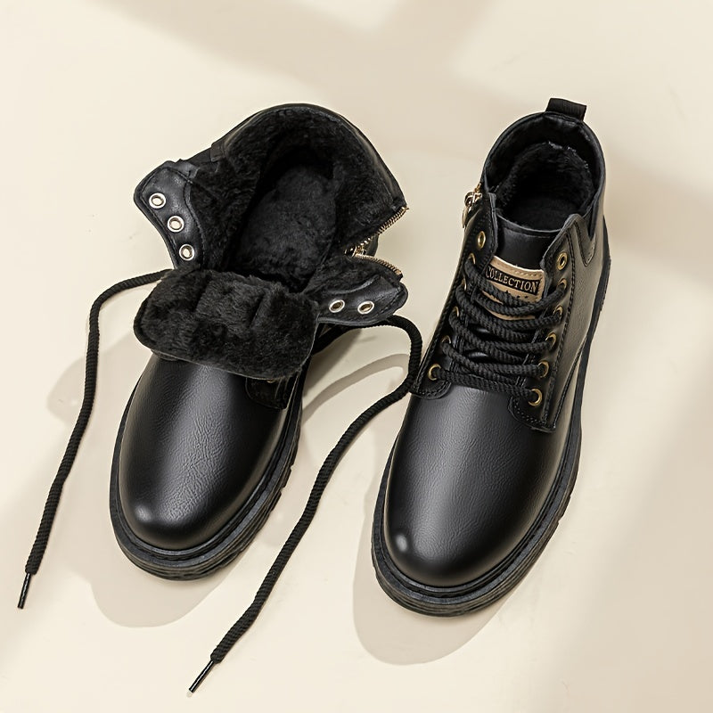 Hunter - Brown Lace-Up Boots with Vintage Finish