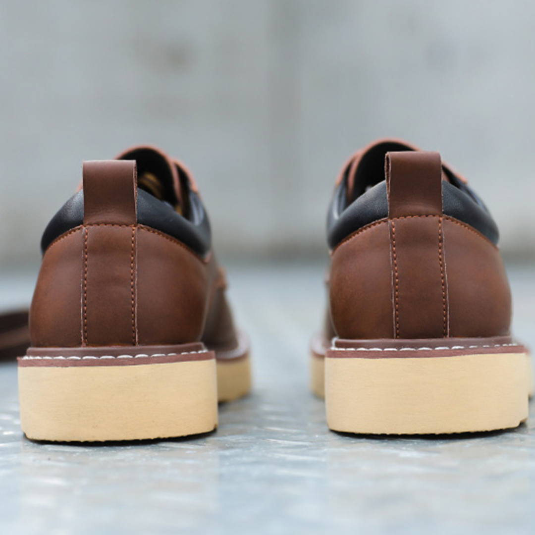 Gavin - Black Retro Lace-Up Shoes