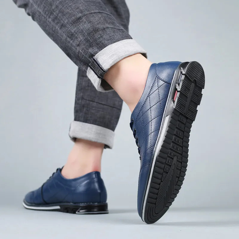 Vincent - Black Textured Casual Shoes