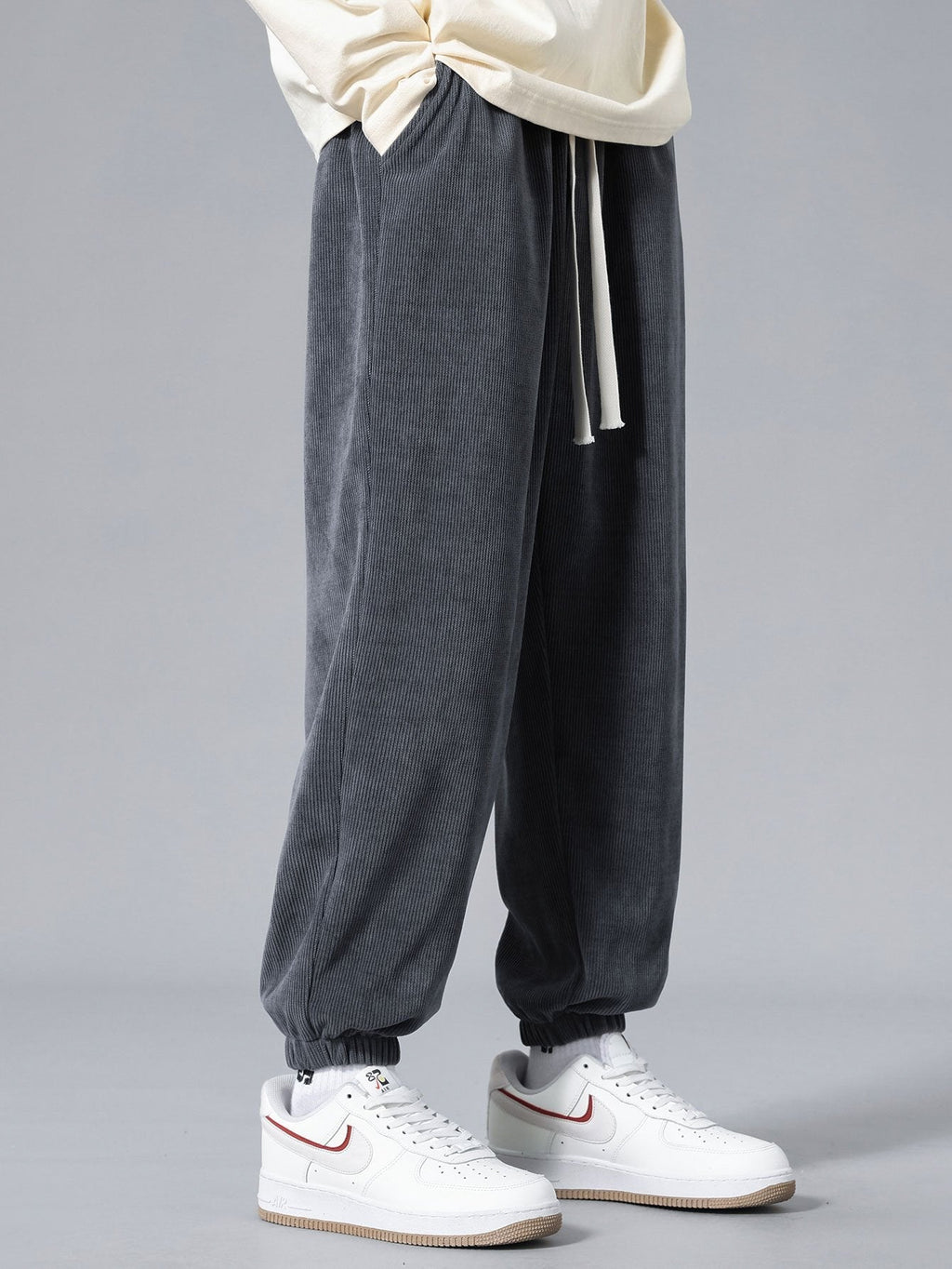 Philippe - Everyday Comfort Corduroy Joggers