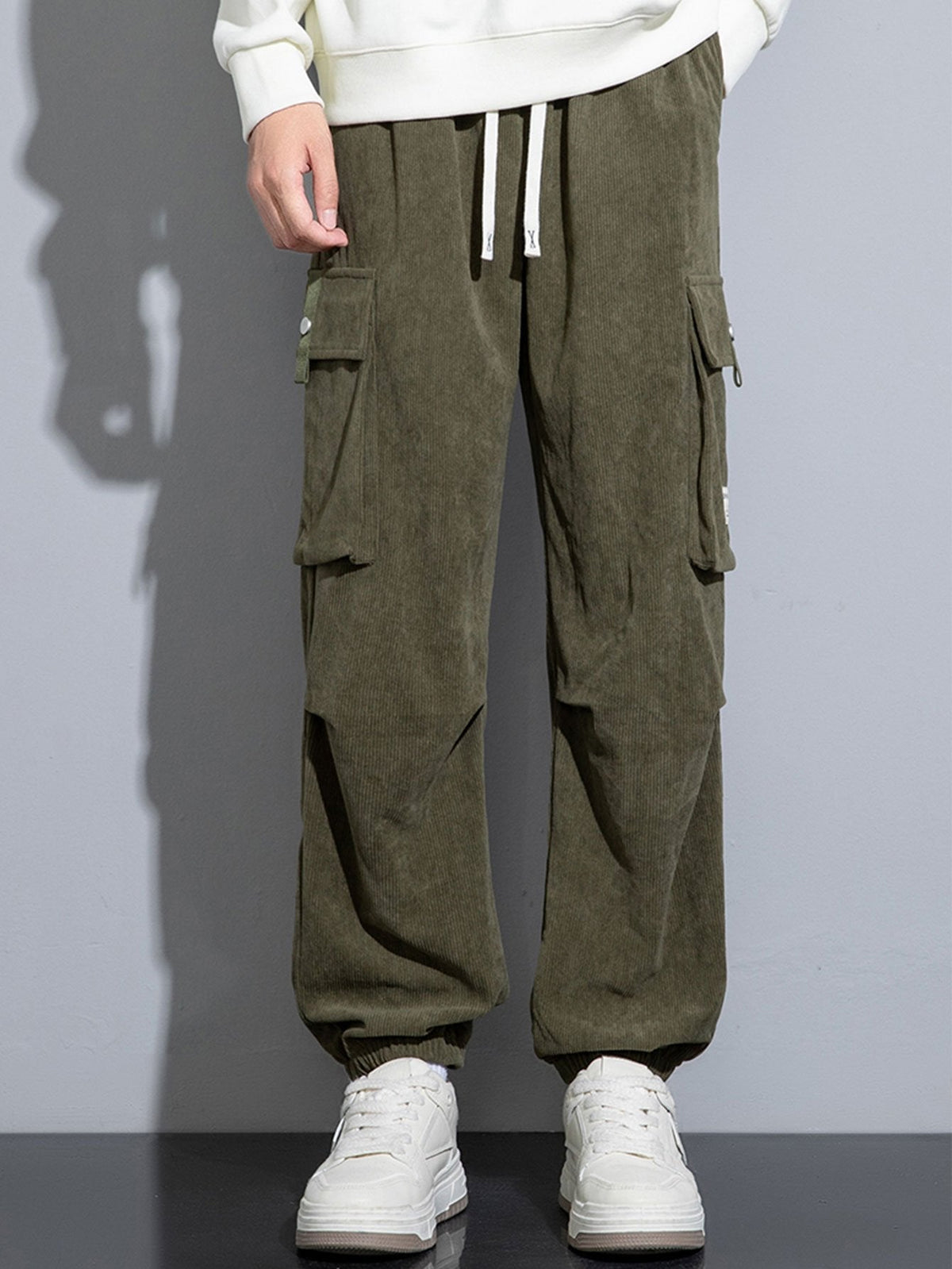 Simon - Corduroy Cargo Joggers