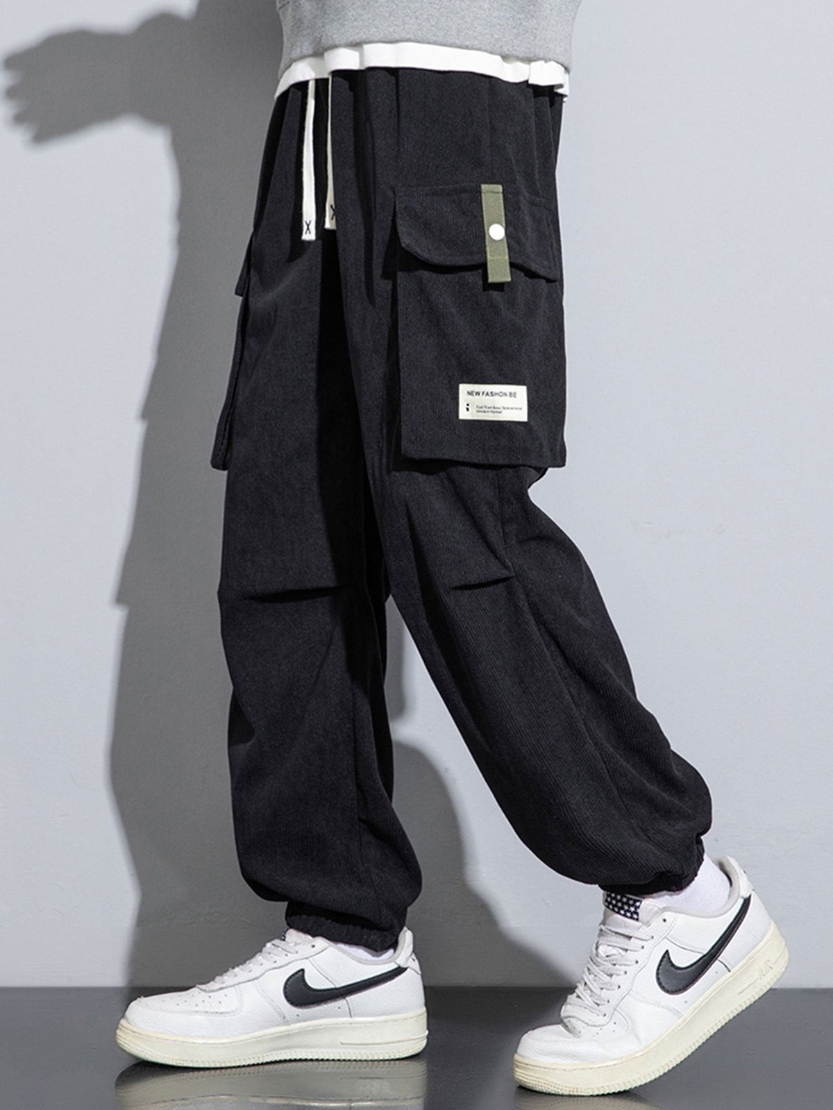 Simon - Corduroy Cargo Joggers