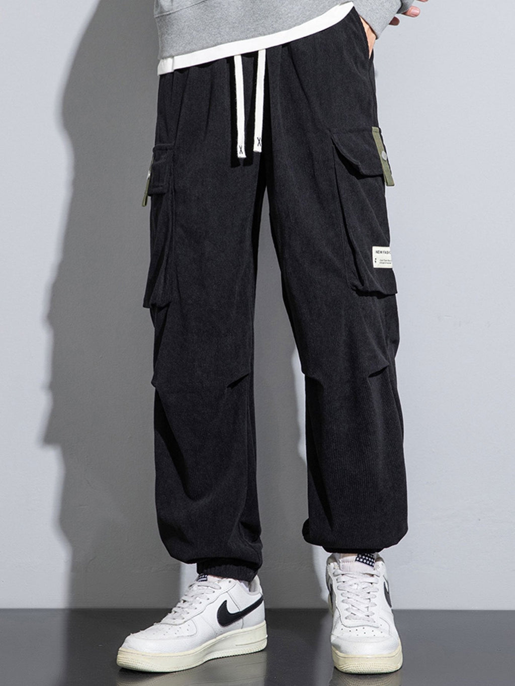Simon - Corduroy Cargo Joggers