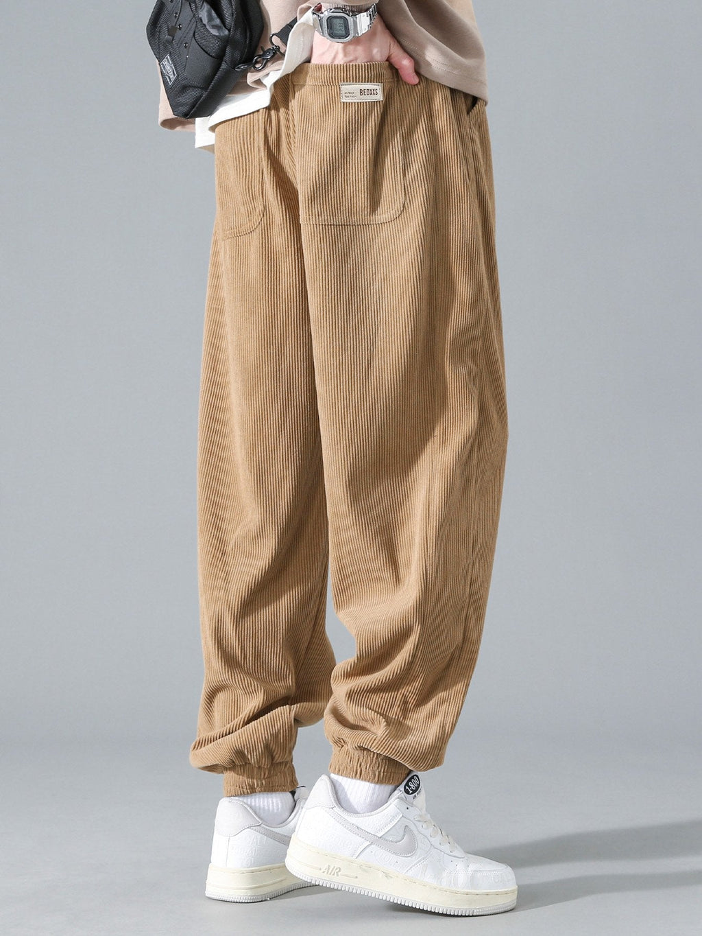 Francois - Corduroy Joggers with Drawstring