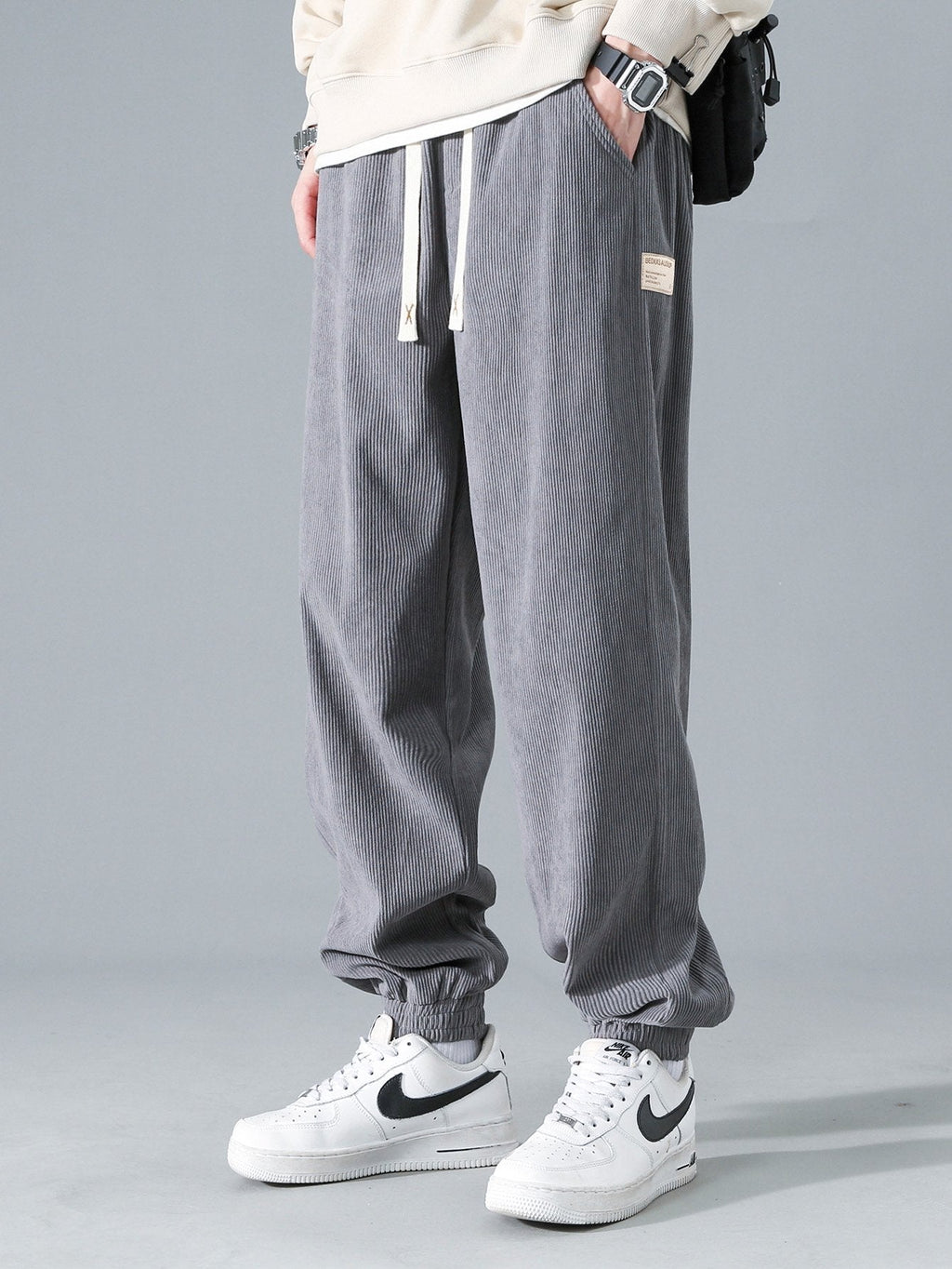 Francois - Corduroy Joggers with Drawstring