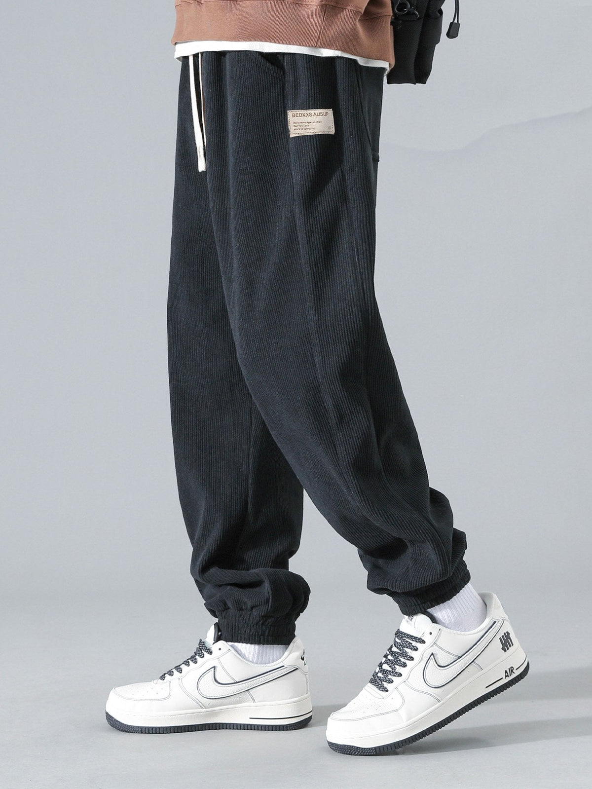 Francois - Corduroy Joggers with Drawstring