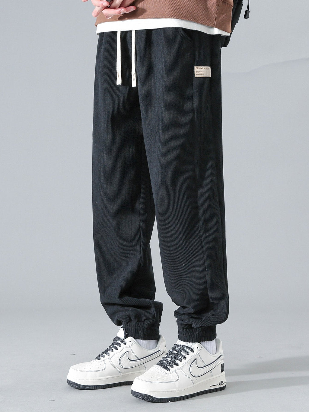 Francois - Corduroy Joggers with Drawstring