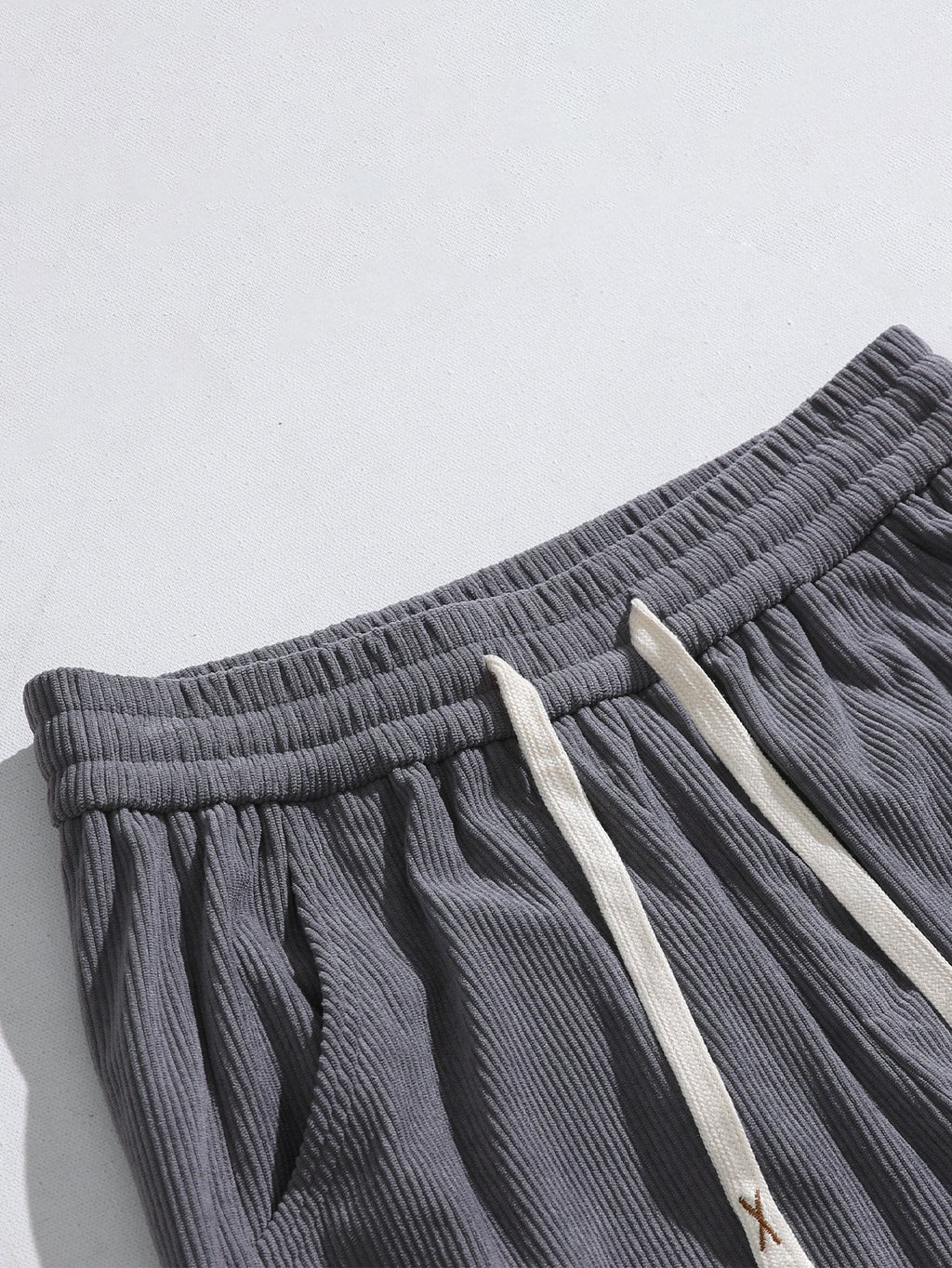 Francois - Corduroy Joggers with Drawstring