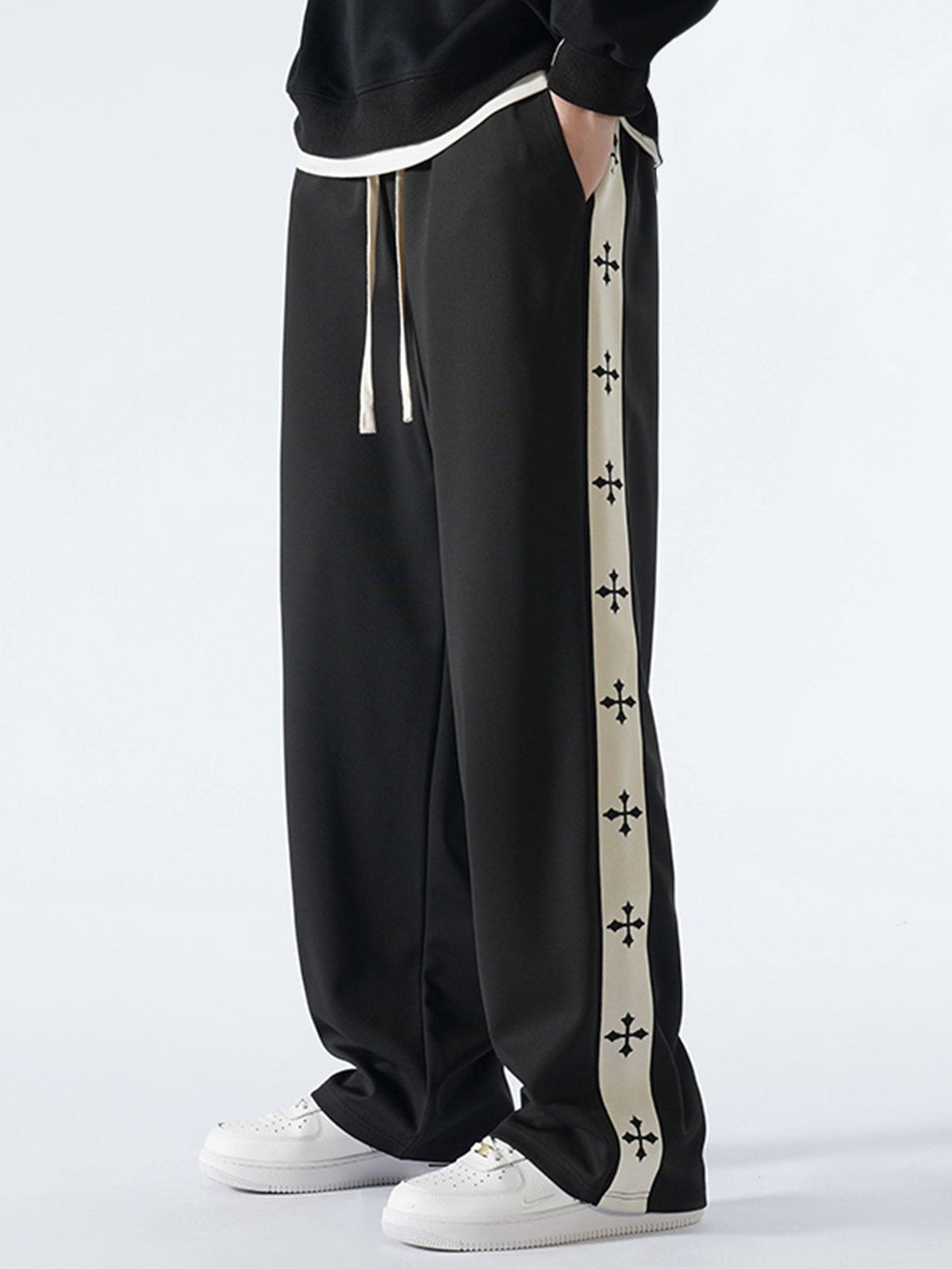 Theo - Relaxed Fit Trousers with Side Stripe