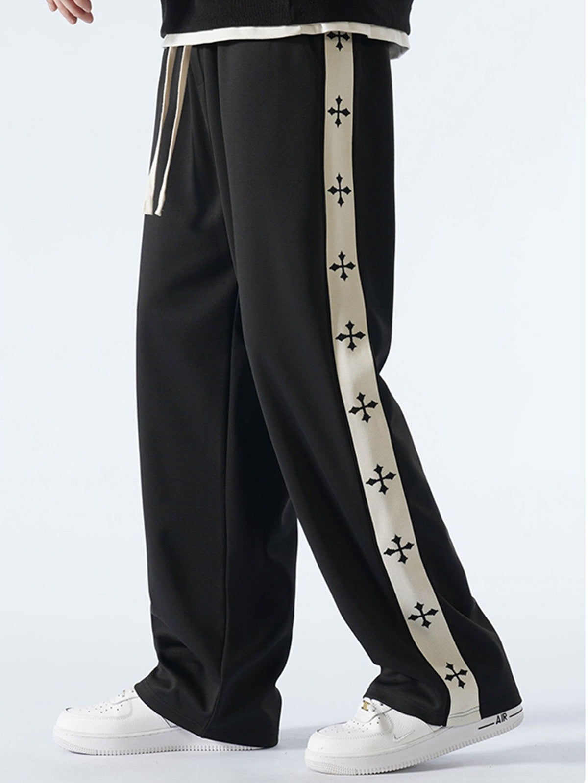 Theo - Relaxed Fit Trousers with Side Stripe