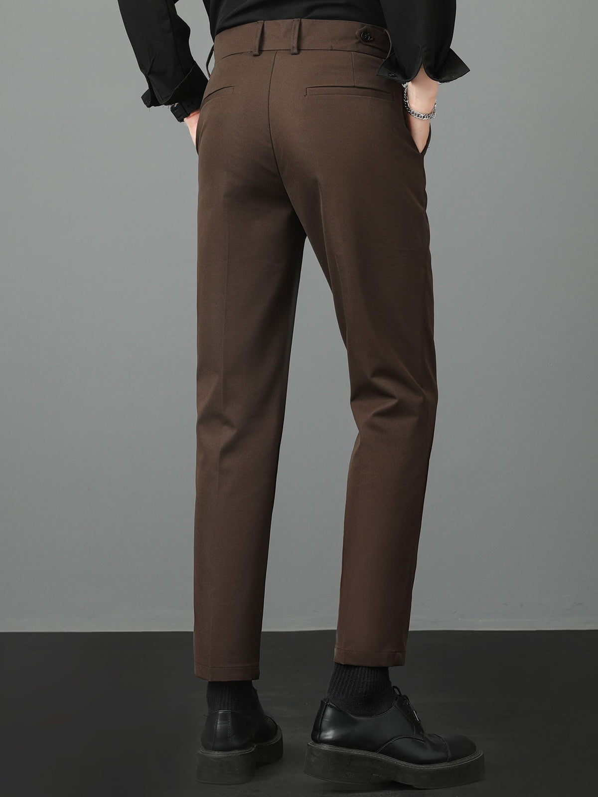 Denis - Lightweight Slim Fit Trousers