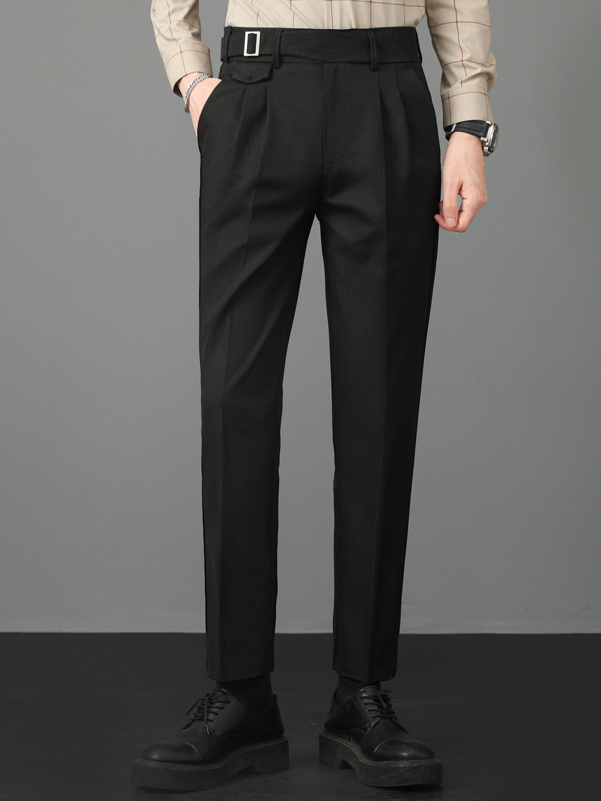 Denis - Lightweight Slim Fit Trousers