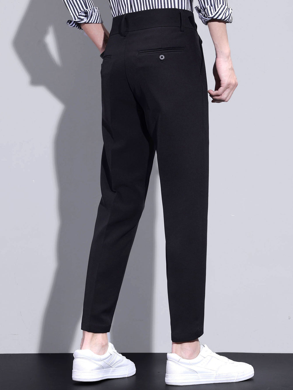 Andre - Slim Fit Cropped Trousers
