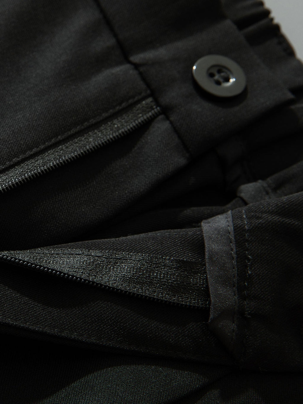 Alain - Relaxed Fit Straight Leg Trousers