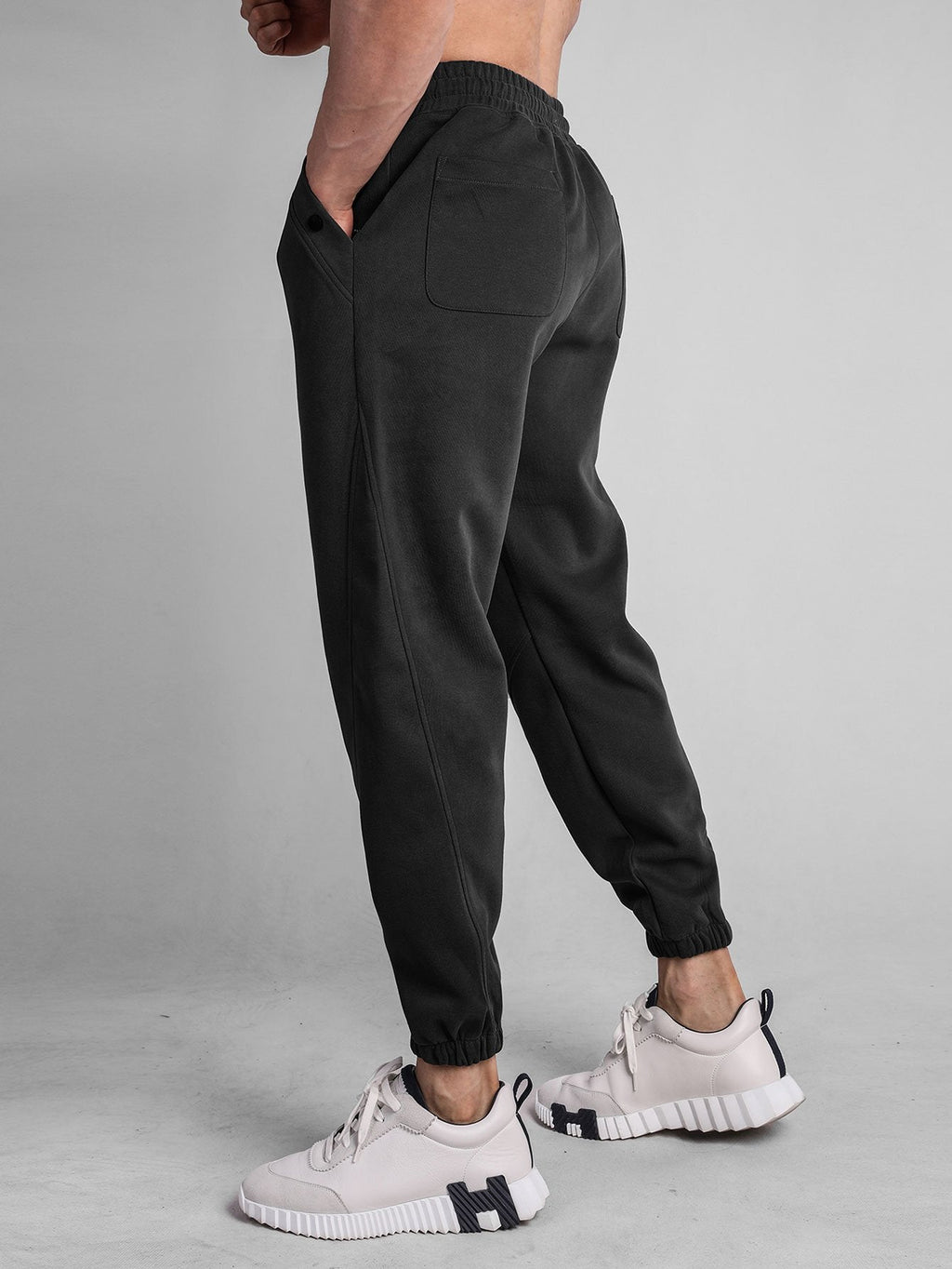 Gilles - Joggers with Button Pockets