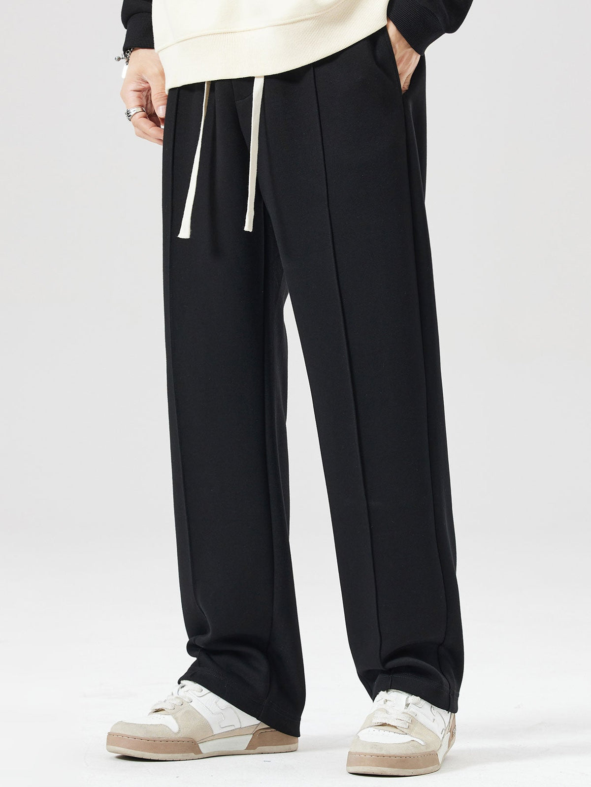 Justin - Pleated Sweatpants