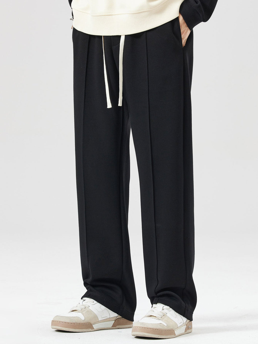 Justin - Pleated Sweatpants