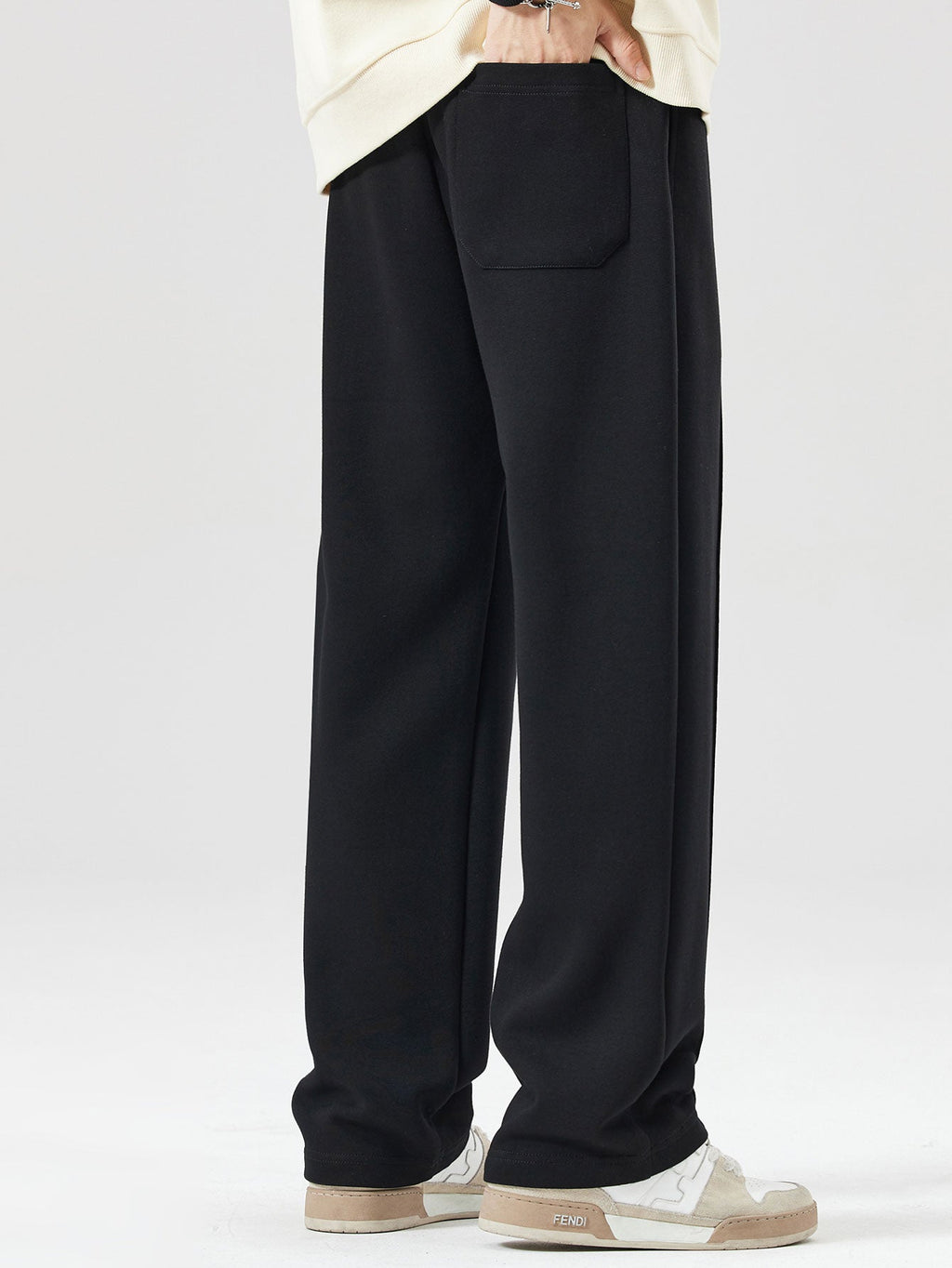 Justin - Pleated Sweatpants