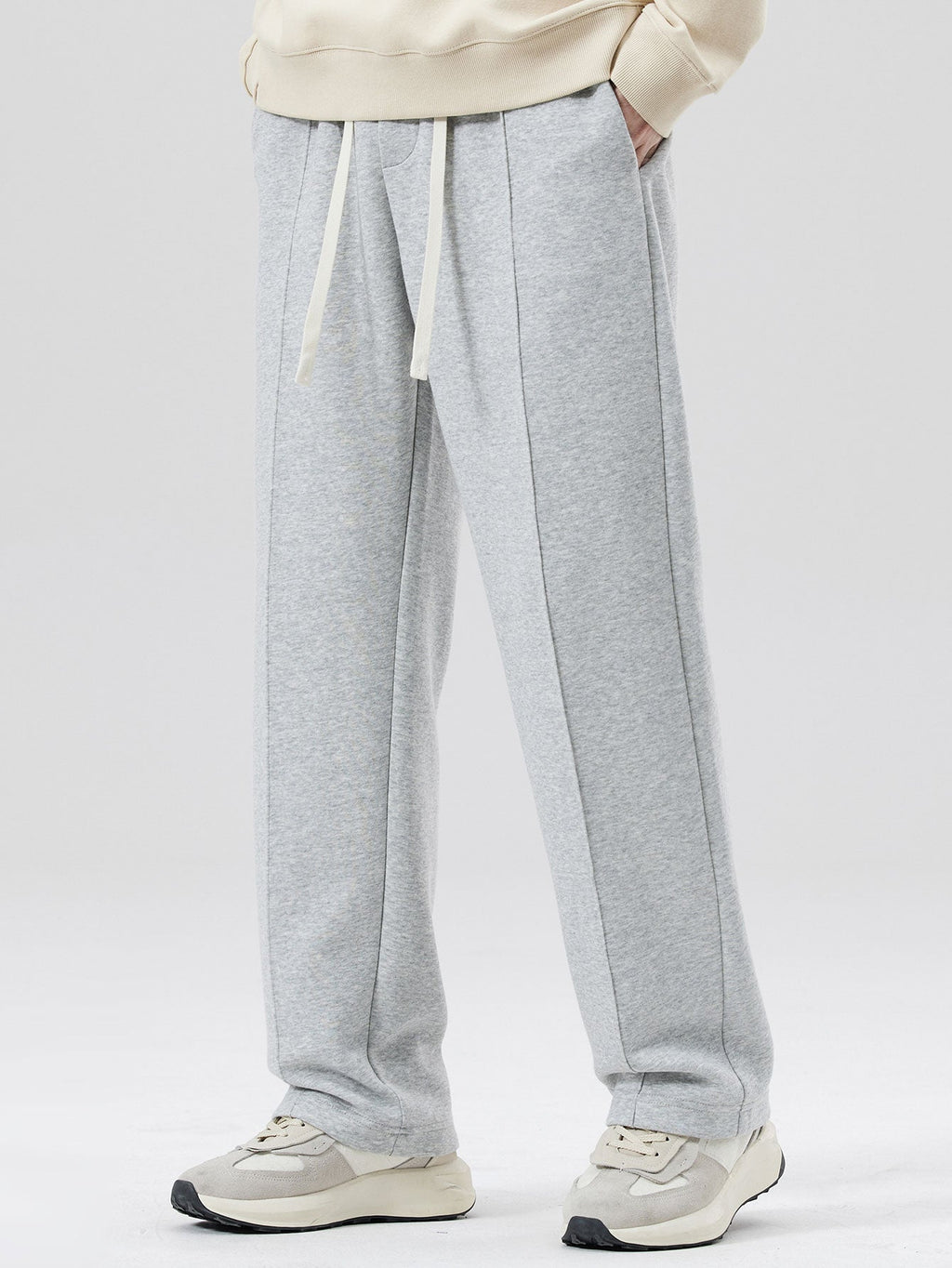 Justin - Pleated Sweatpants