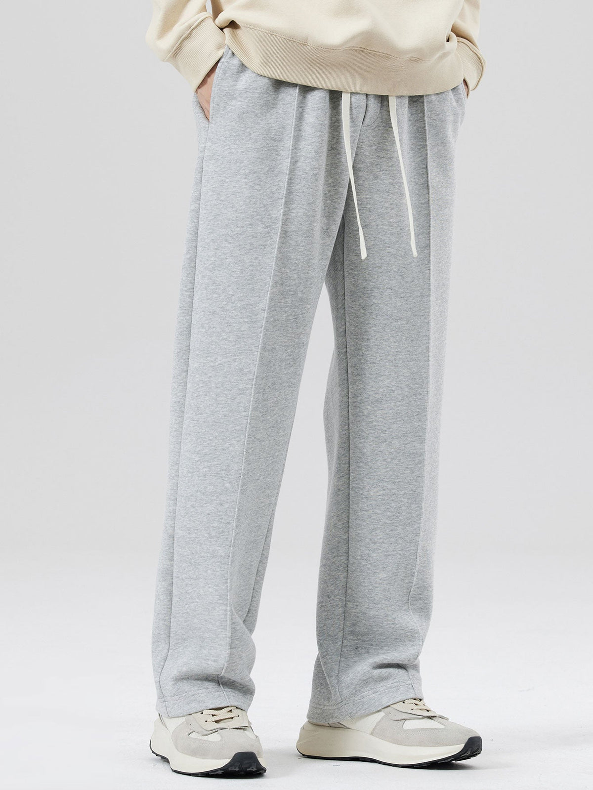 Justin - Pleated Sweatpants