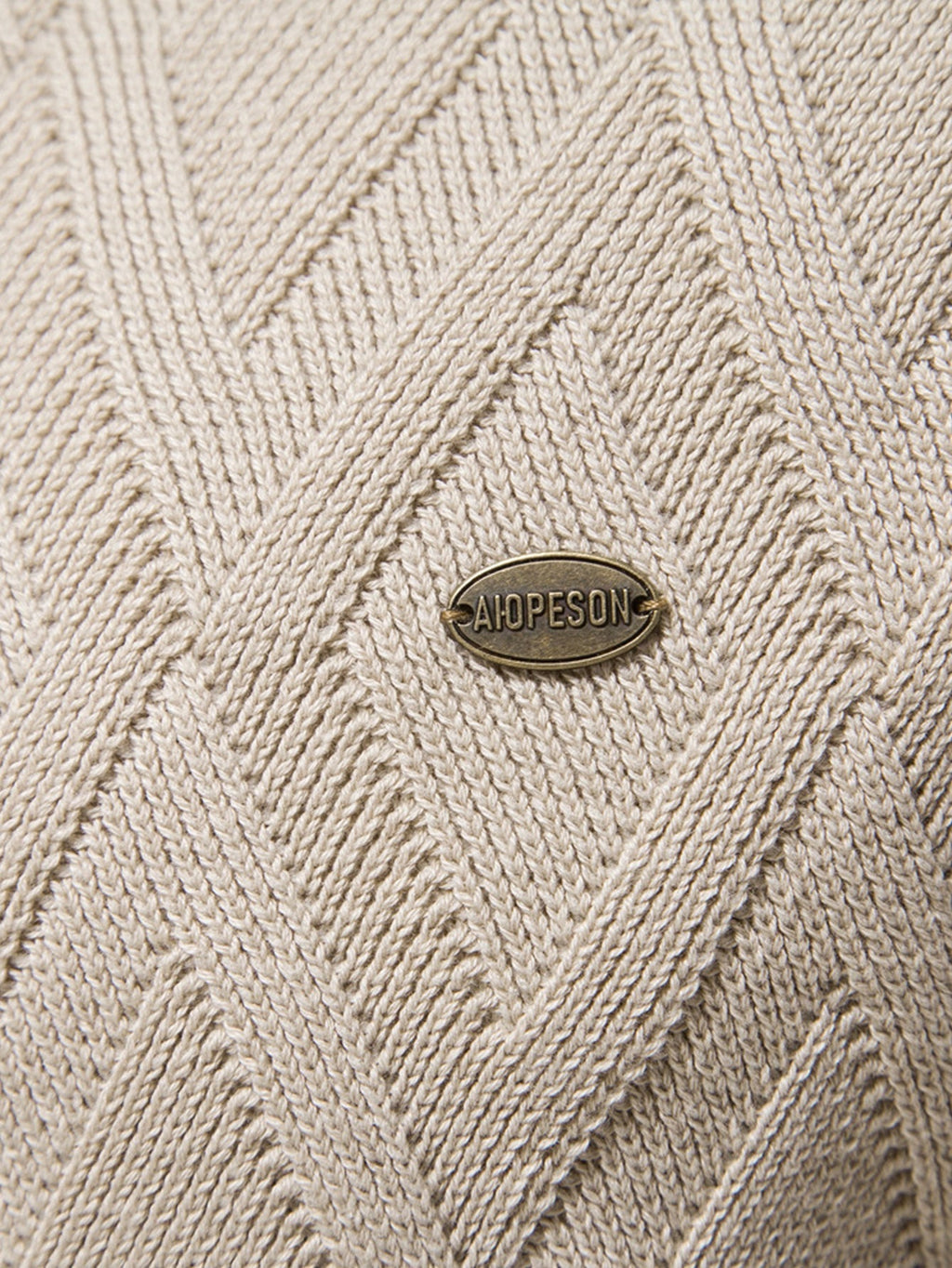 Reese - Geometric Motif Jacquard Crew Neck Sweater