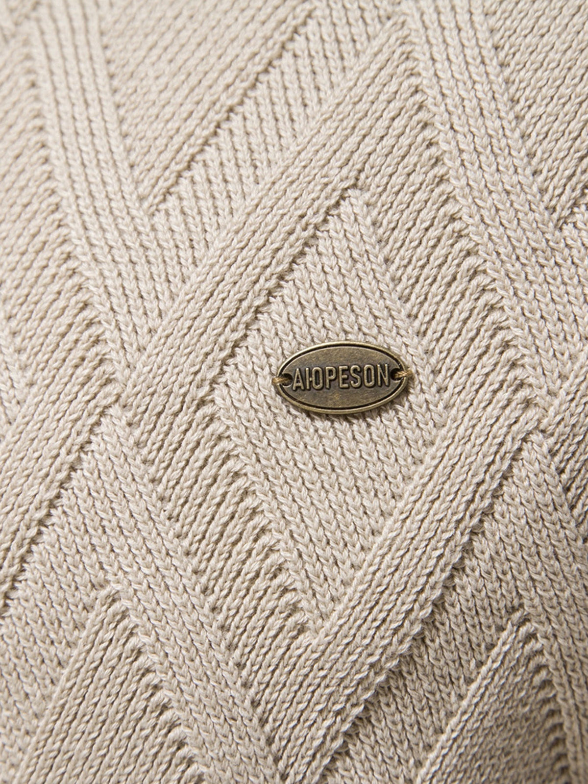 Reese - Geometric Motif Jacquard Crew Neck Sweater