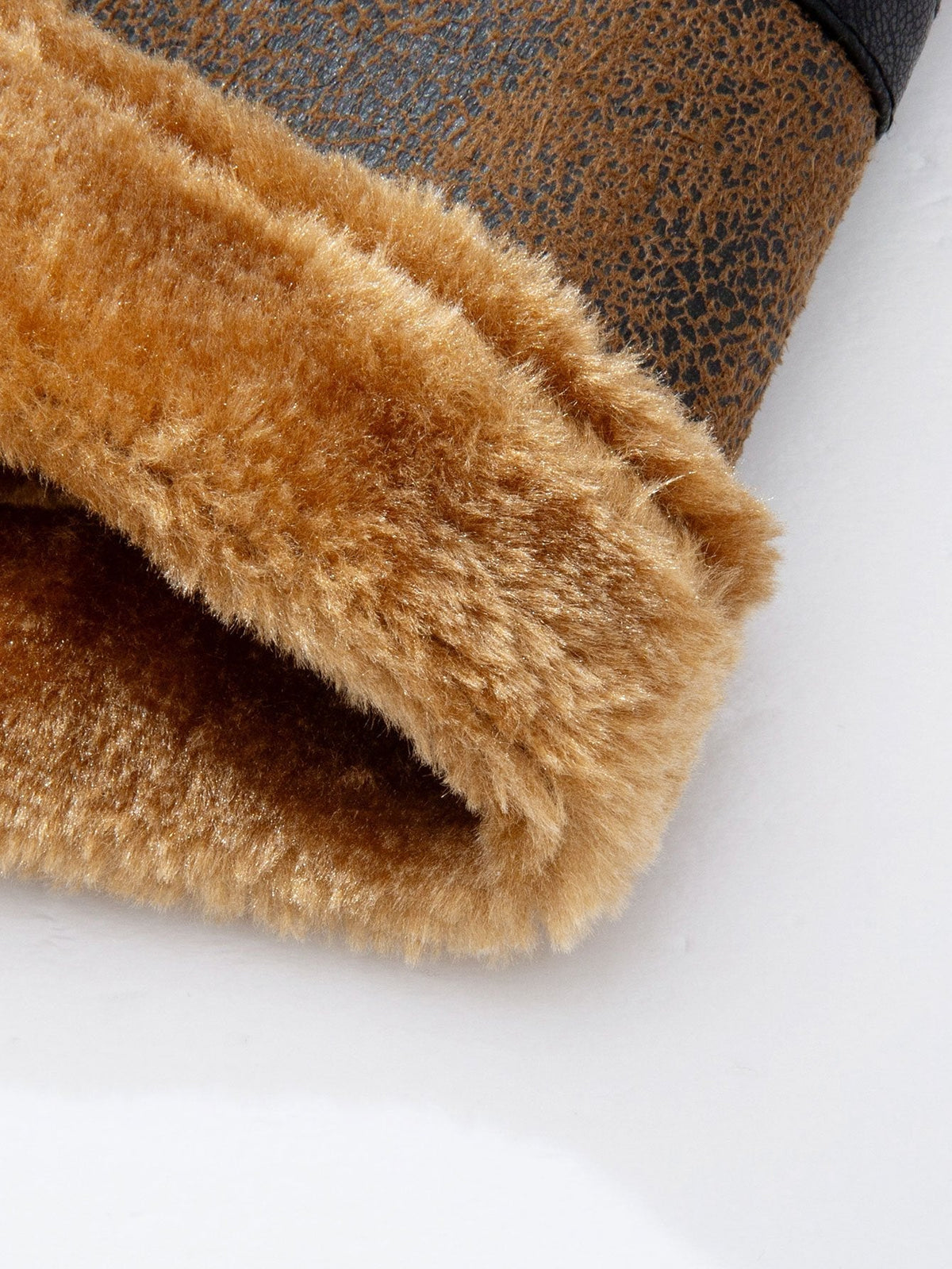 Yannick - Suede Jacket with Faux Fur Lining