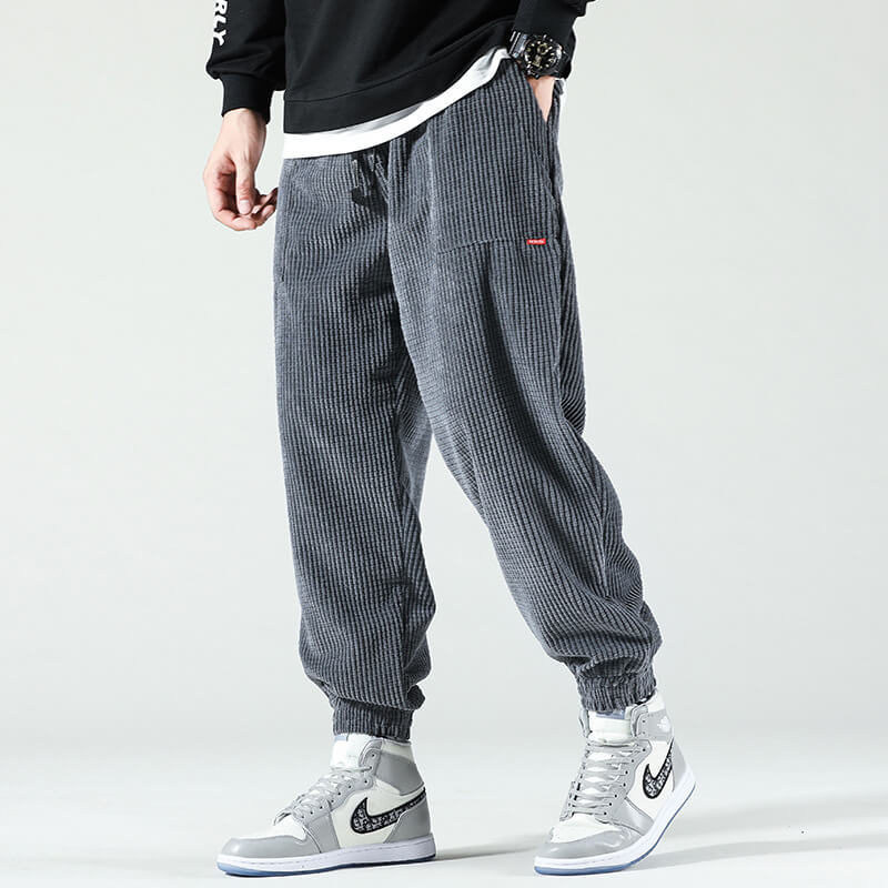 Sutton - Loose Cuffed Streetwear Trousers